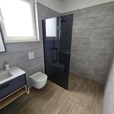 Apartment Apartman Renova
